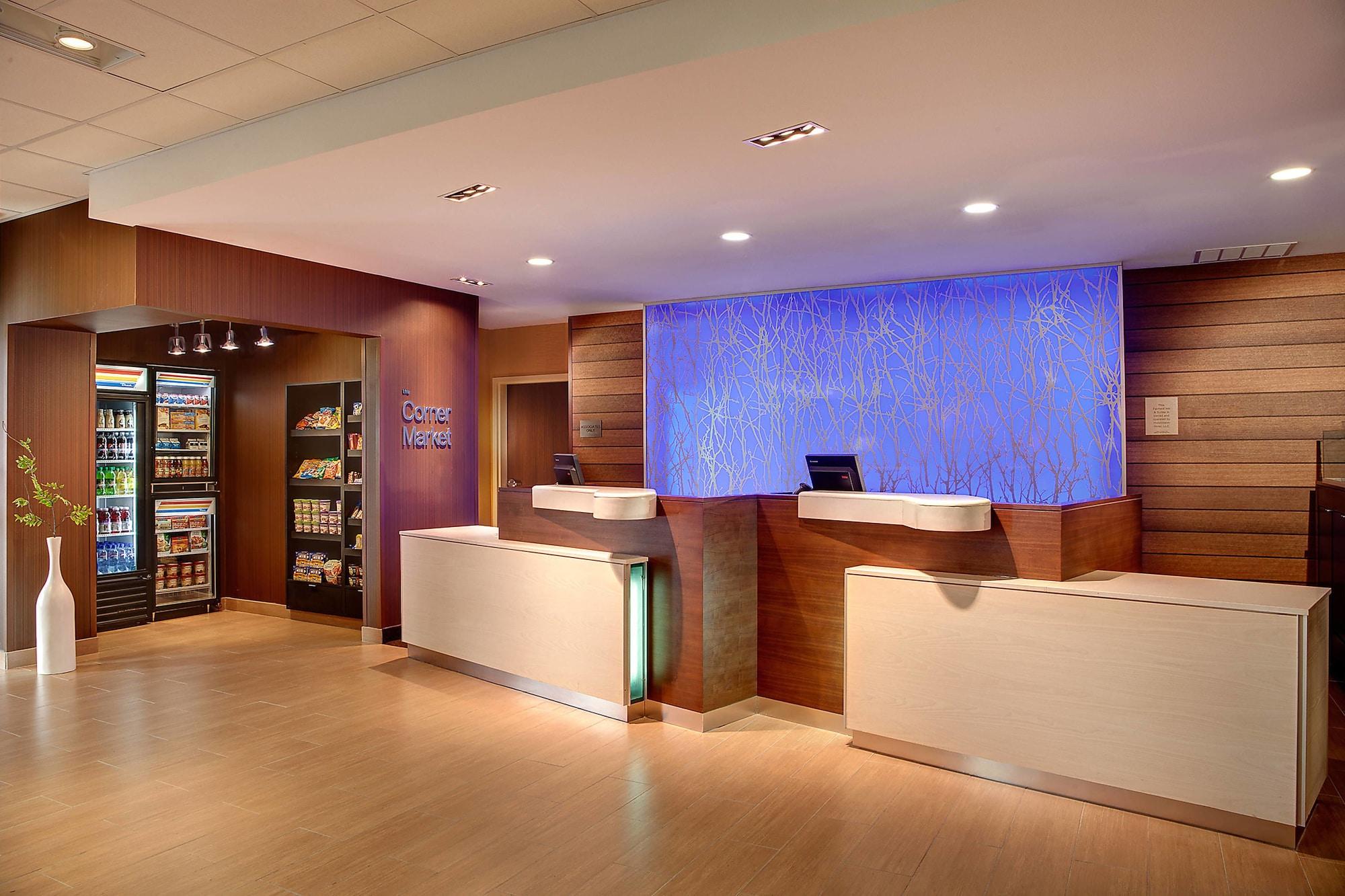 Fairfield Inn & Suites By Marriott Huntsville Exterior photo